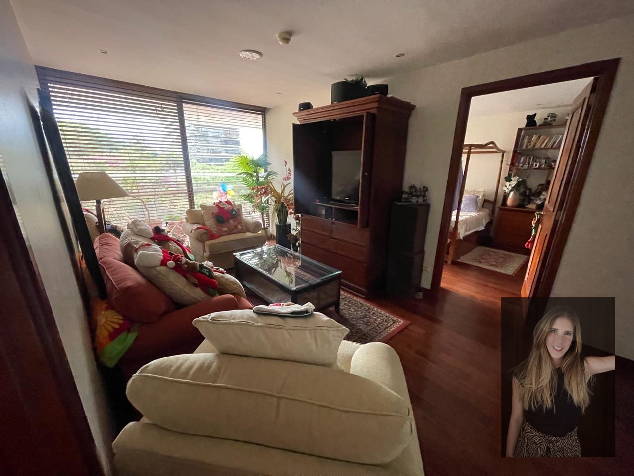 Apartamento en renta Edificio Tiffany zona 10 — Apartamento en Alquiler en Zona 10, Guatemala, Ciudad — foto 1 de 15