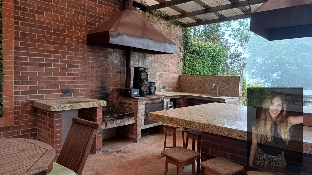 Casa con amplio jardín en venta Carretera a El Salvador km 15.5 — Casa en Venta en Carretera a El Salvador, Guatemala, Ciudad — foto 4 de 16