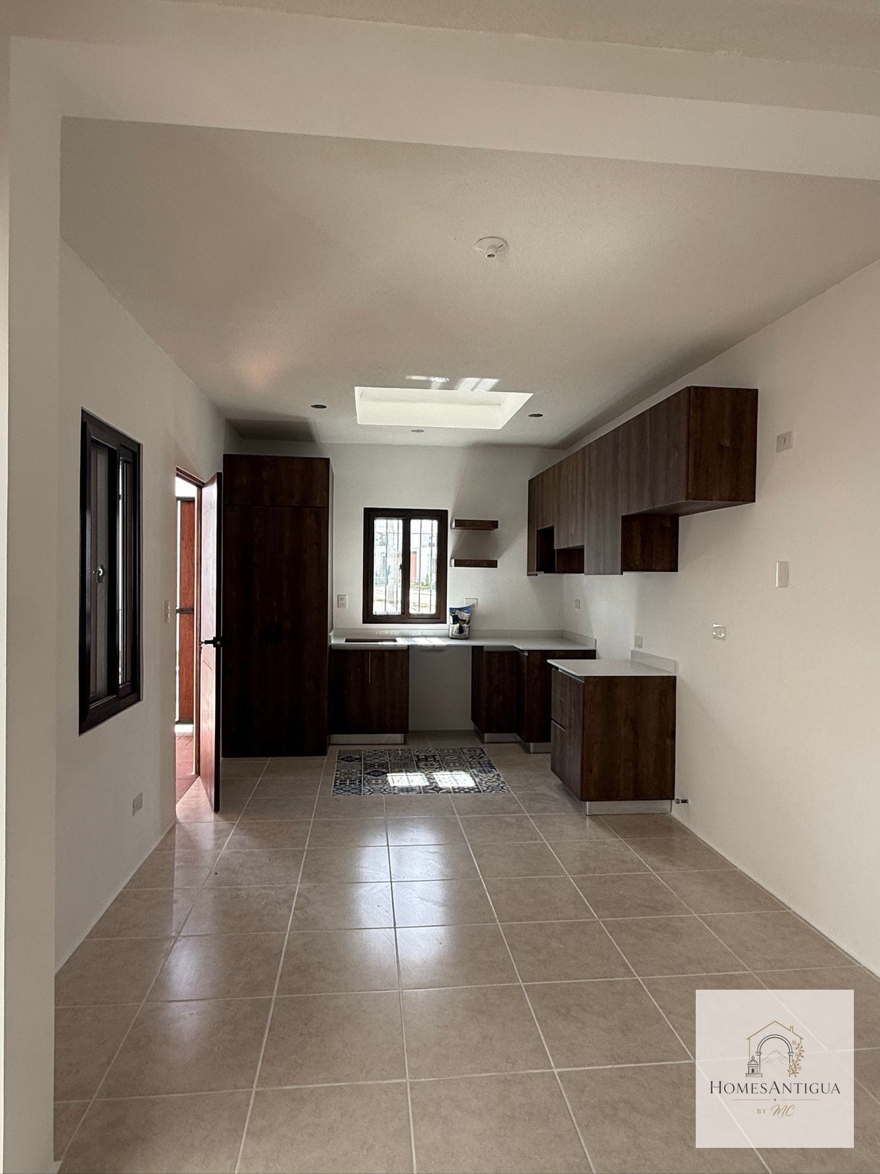 Casa de 5 Habitaciones en Renta Paseo San Lorenzo | Antigua Guatemal — Casa en Alquiler en Ciudad Vieja, Sacatepéquez — foto 4 de 13