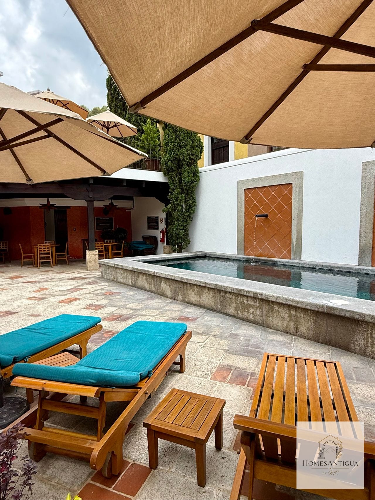 Villa en venta en Antigua Guatemala Tu refugio colonial con poten — Apartamento en Venta en Antigua, Sacatepéquez — foto 2 de 14
