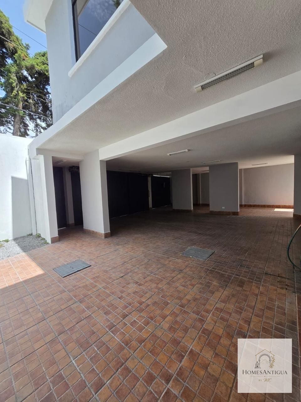 🏡 Casa en Alquiler – Zona 14 | Sector La Villa — Casa en Venta en Zona 14, Guatemala, Ciudad — foto 2 de 10