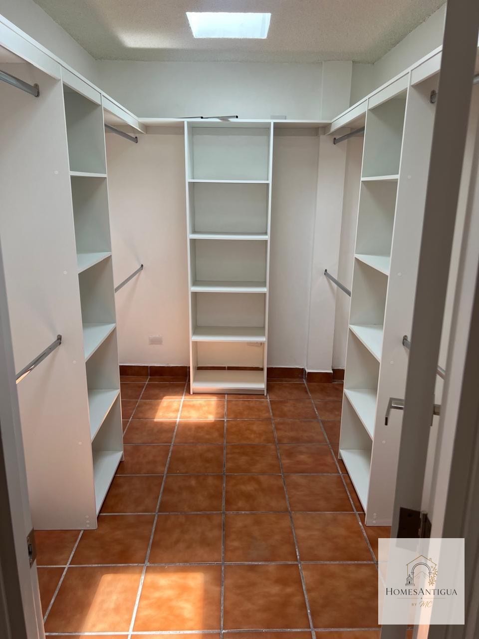 🏡 Casa en Alquiler – Zona 14 | Sector La Villa — Casa en Venta en Zona 14, Guatemala, Ciudad — foto 10 de 10