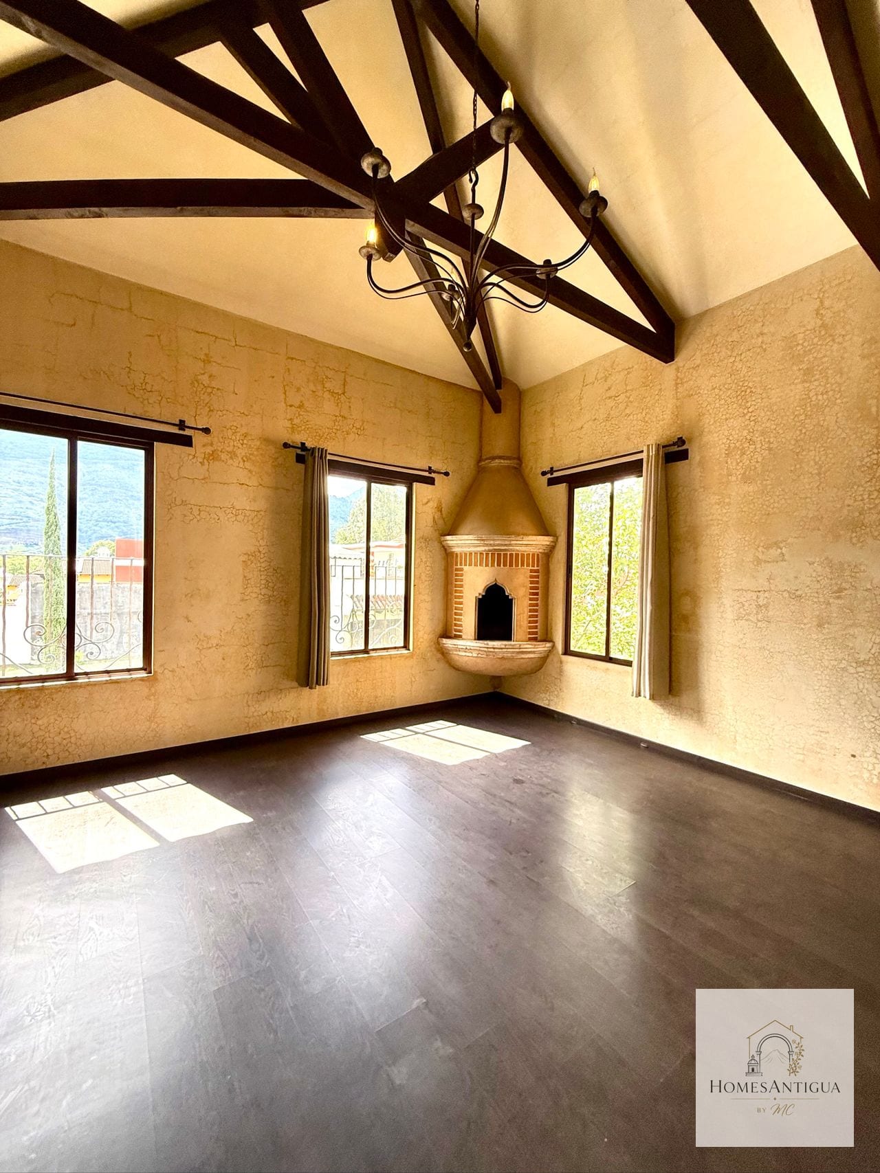 Casa Exclusiva en Venta | Condominio Bella Vista, Jocotenango (copia) — Casa en Venta en Jocotenango, Sacatepéquez — foto 8 de 14
