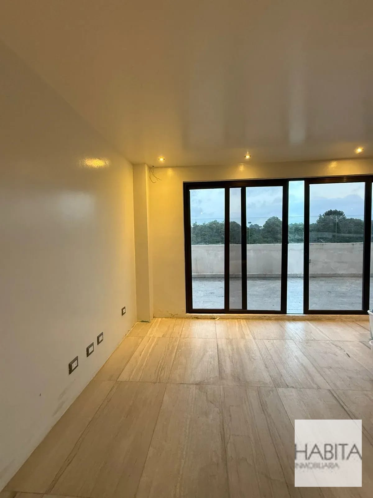 Casa en Venta/Renta en Encinos, Santuaria Muxbal — Casa en Venta en Santuaria Muxbal, Muxbal, Guatemala, Ciudad — foto 3 de 14