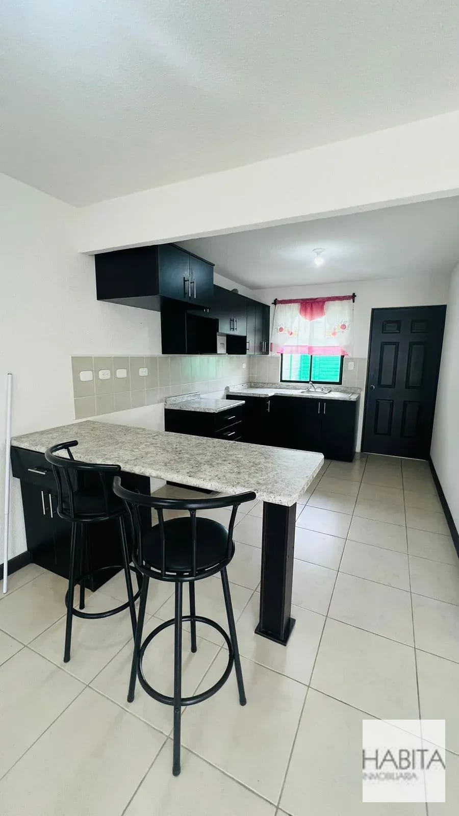 En Venta Casa en La Foret de Arrazola, km.24.5 carretera a Lo de Dieguez, Fraijanes — Casa en Venta en Carretera a El Salvador, Guatemala, Ciudad — foto 9 de 12