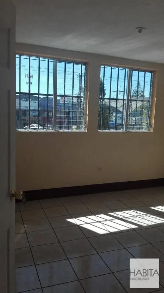Se Vende Propiedad para Vivienda, Oficinas o Comercio en zona 6 — Casa en Venta en Zona 6, Guatemala, Ciudad — foto 2 de 12