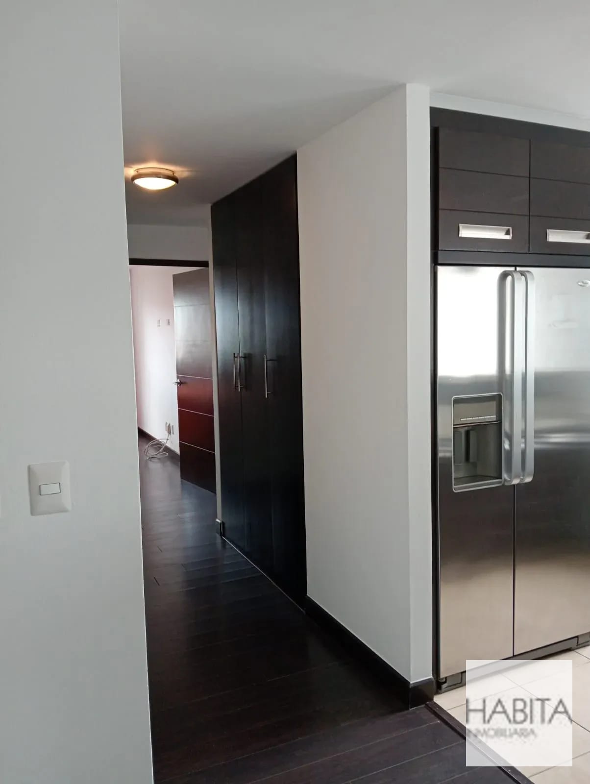 Apartamento Amueblado en Renta en zona 14 — Apartamento en Alquiler en Zona 14, Guatemala, Ciudad — foto 5 de 13