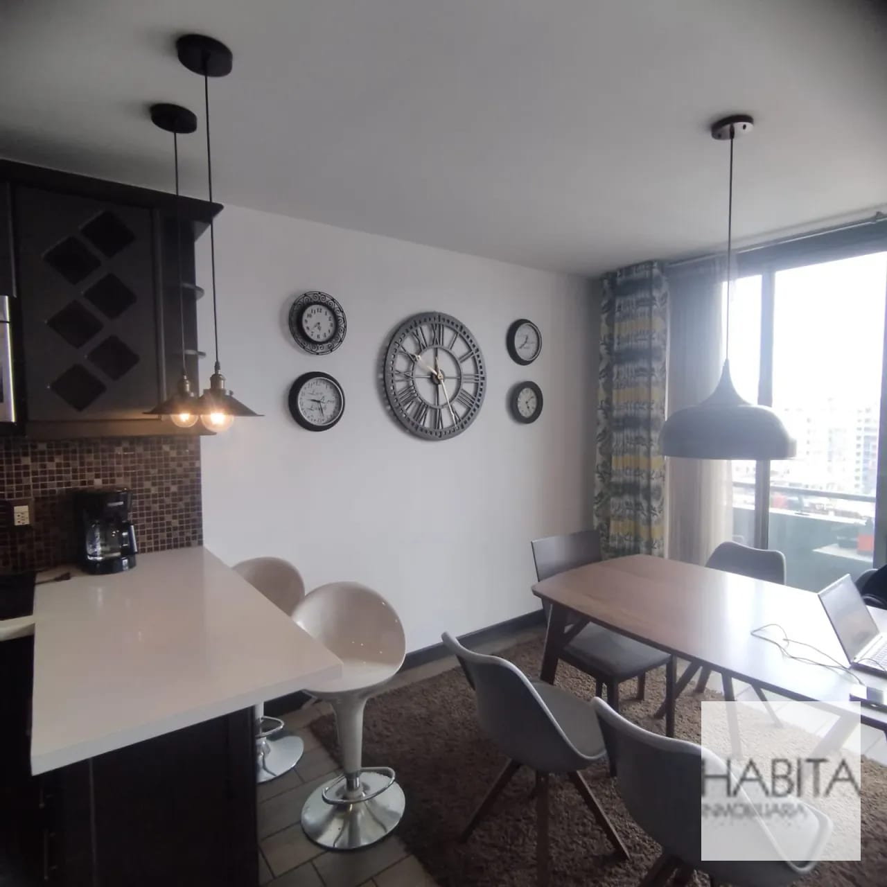 Apartamento en Renta Amueblado en Verona zona 10 — Apartamento en Alquiler en Zona 10, Guatemala, Ciudad — foto 2 de 16