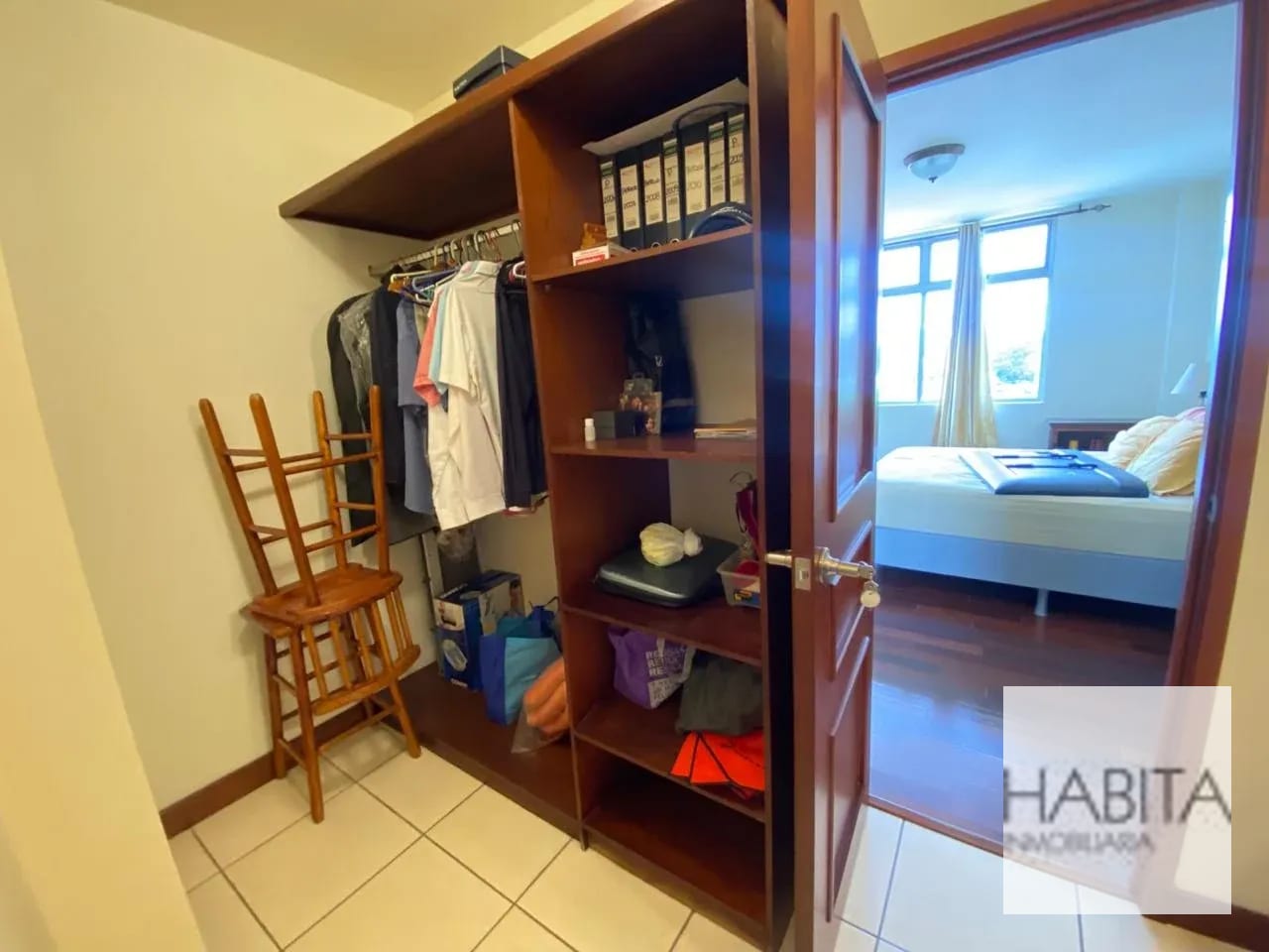Apartamento 1 habitacion en Alquiler Edificio en zona 14, La Villa — Apartamento en Venta en La Villa, Zona 14, Guatemala, Ciudad — foto 5 de 11