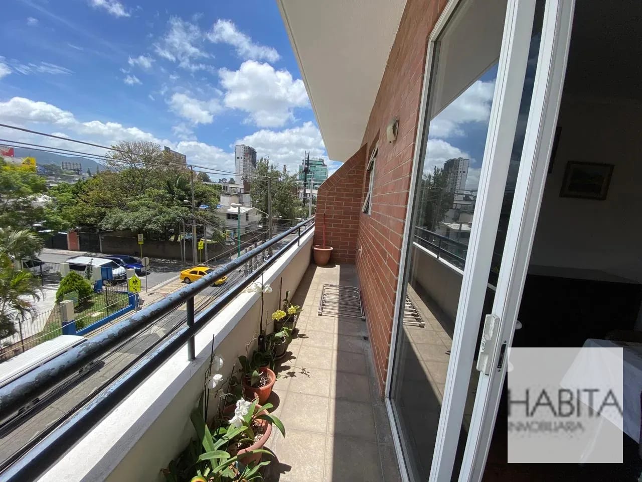 Apartamento en Venta en zona 10 — Apartamento en Venta en Zona 10, Guatemala, Ciudad — foto 3 de 17