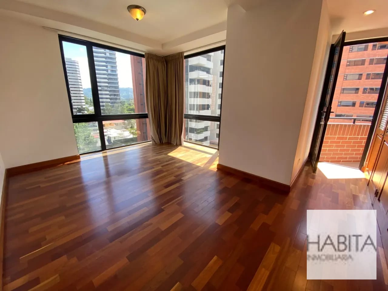 Alquiler de apartamento en Torre Condesa — Apartamento en Alquiler en Zona 14, Guatemala, Ciudad — foto 6 de 10
