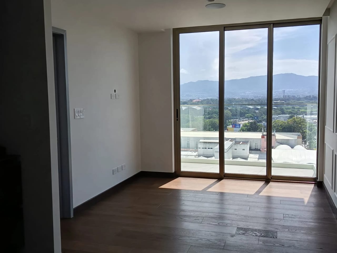Apartamento en Venta en Zona 10 para Estrenar — Apartamento en Venta en Atarah, Zona 10, Guatemala, Ciudad — foto 7 de 10