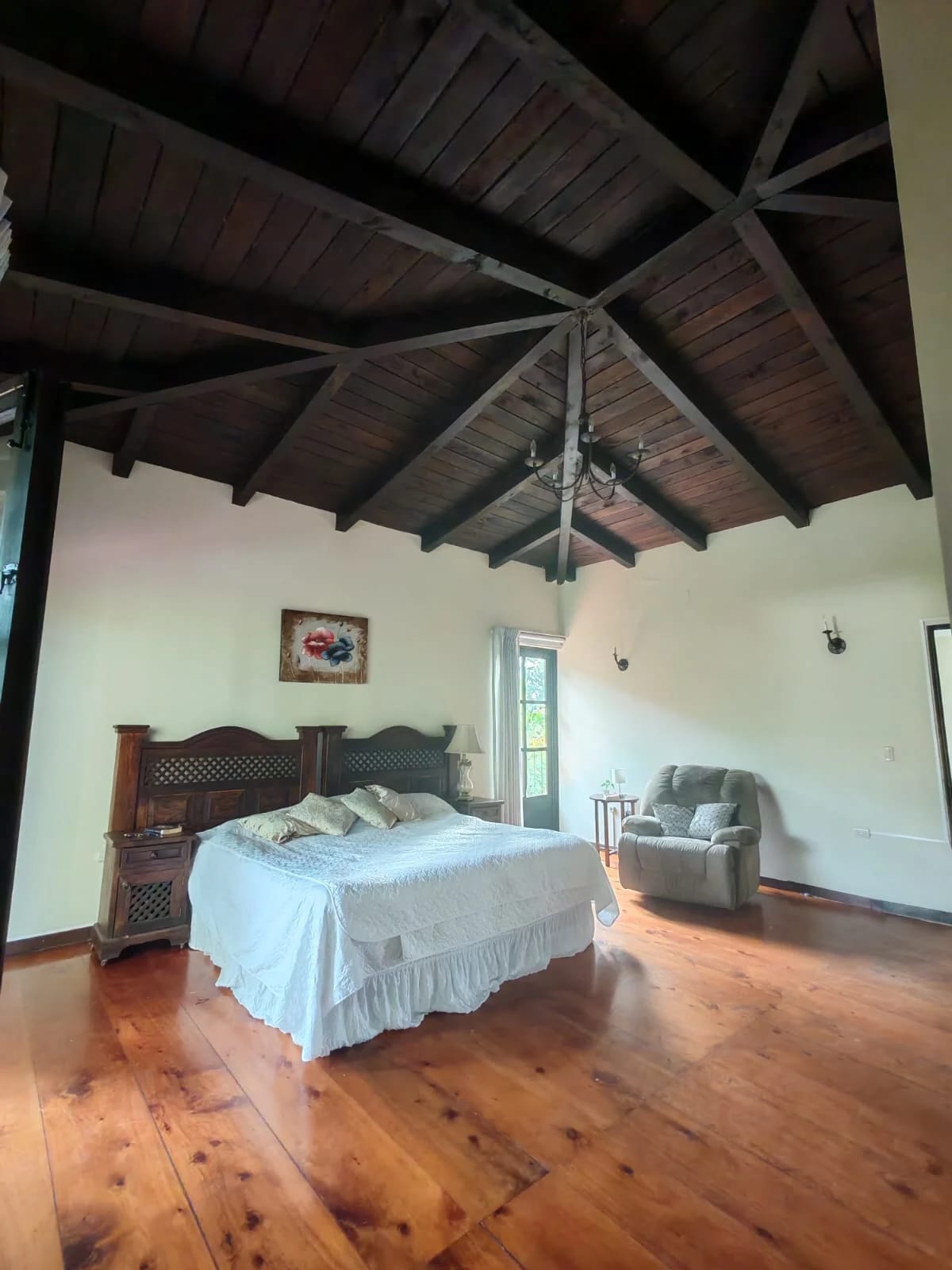 Casa amueblada en renta en Antigua Guatemala — Casa en Alquiler en Antigua, Sacatepéquez — foto 1 de 10