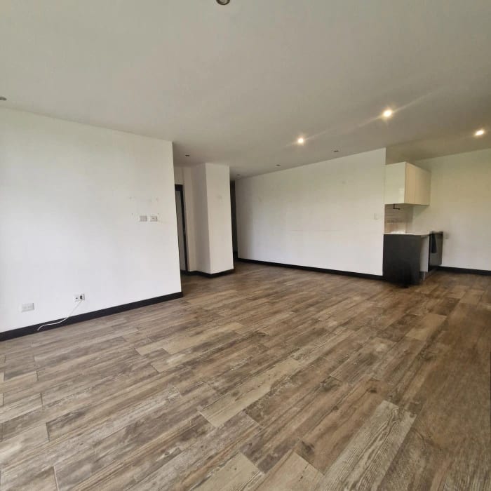 Apartamento en Renta en Enalto Zona 16 — Apartamento en Alquiler en Zona 16, Guatemala, Ciudad — foto 6 de 6