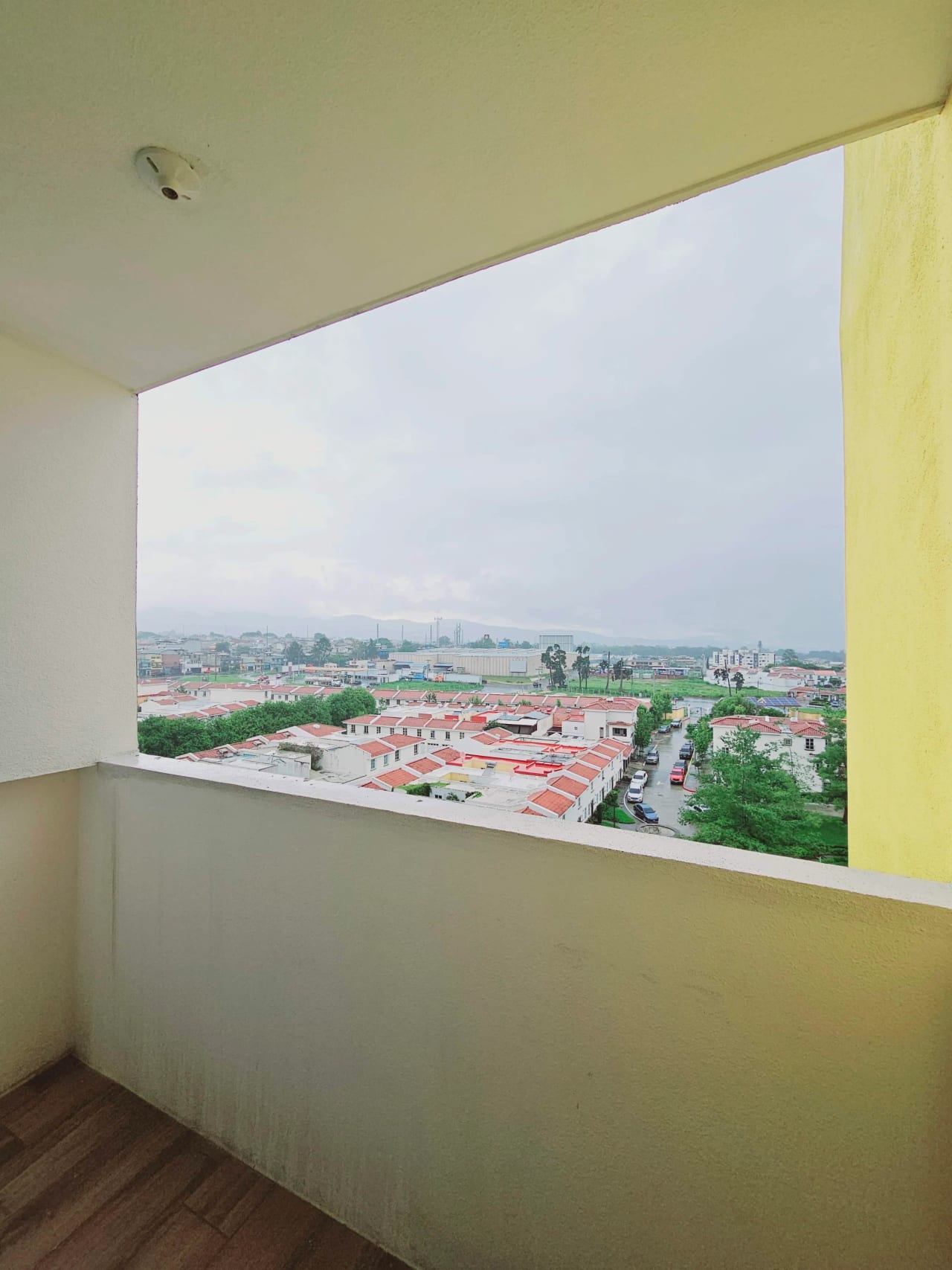 Apartamento en Renta en Zona 4 de Mixco — Apartamento en Alquiler en Bosques de San Nicolás, Zona 4 Mixco, Guatemala, Ciudad — foto 6 de 7