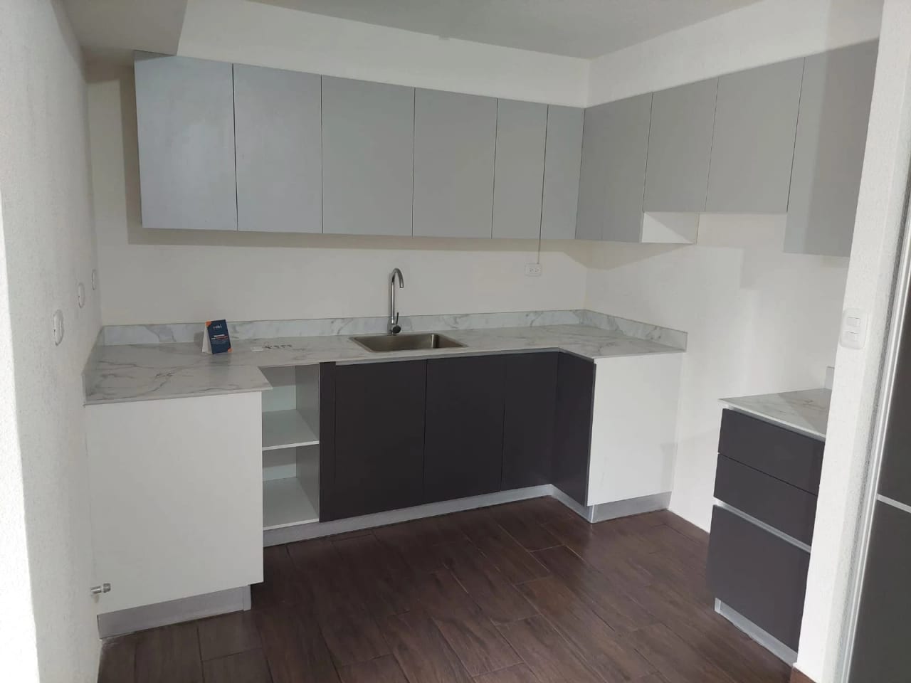 Apartamento en Venta en Ami Zona 10 de Mixco — Apartamento en Venta en Zona 10 Mixco, Guatemala, Ciudad — foto 2 de 9