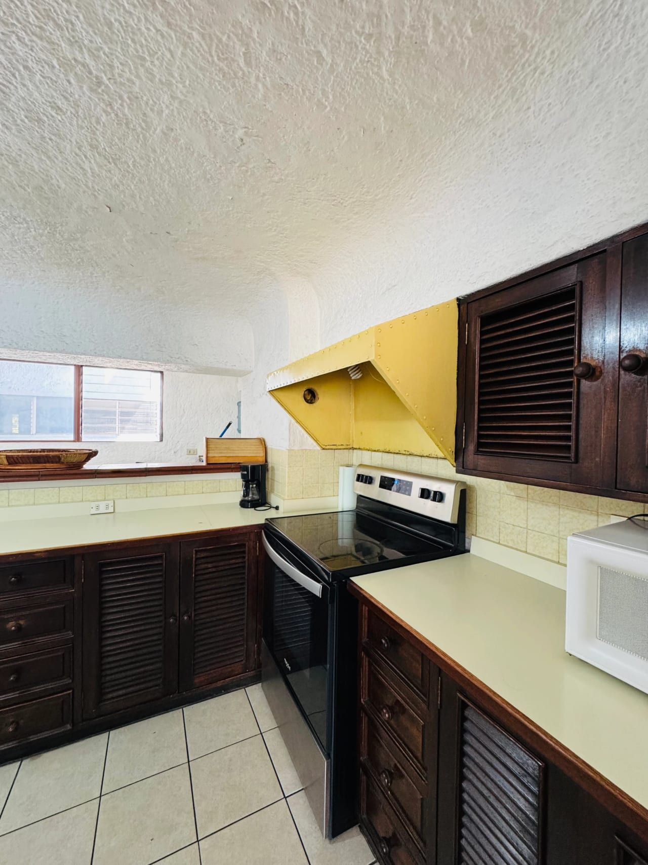 Apartamento en Renta en el Corazon de Zona 10 — Apartamento en Alquiler en Las Cañas, Zona 10, Guatemala, Ciudad — foto 6 de 8