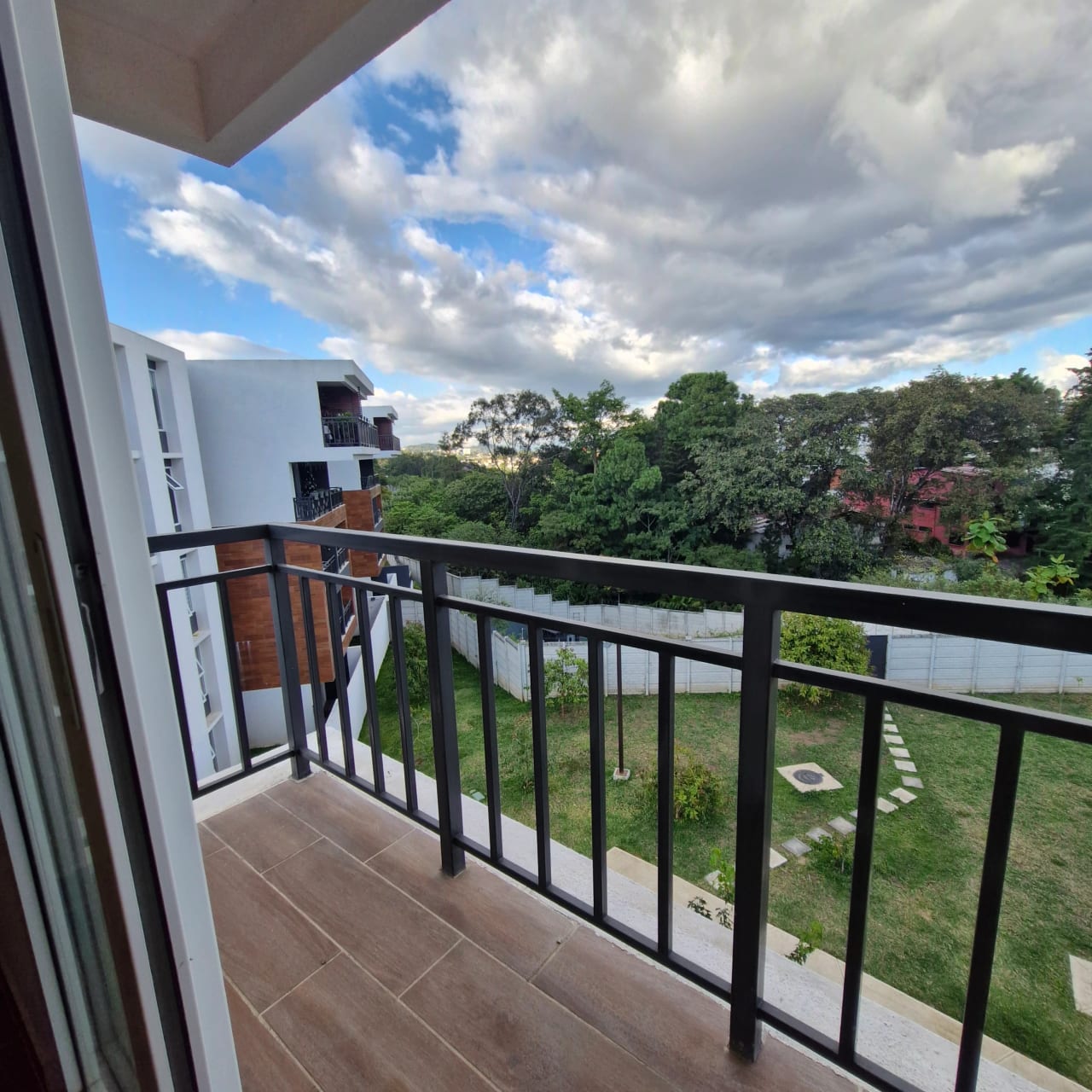Apartamento en Venta en Zona 16 — Apartamento en Venta en senderos, Zona 16, Guatemala, Ciudad — foto 7 de 11