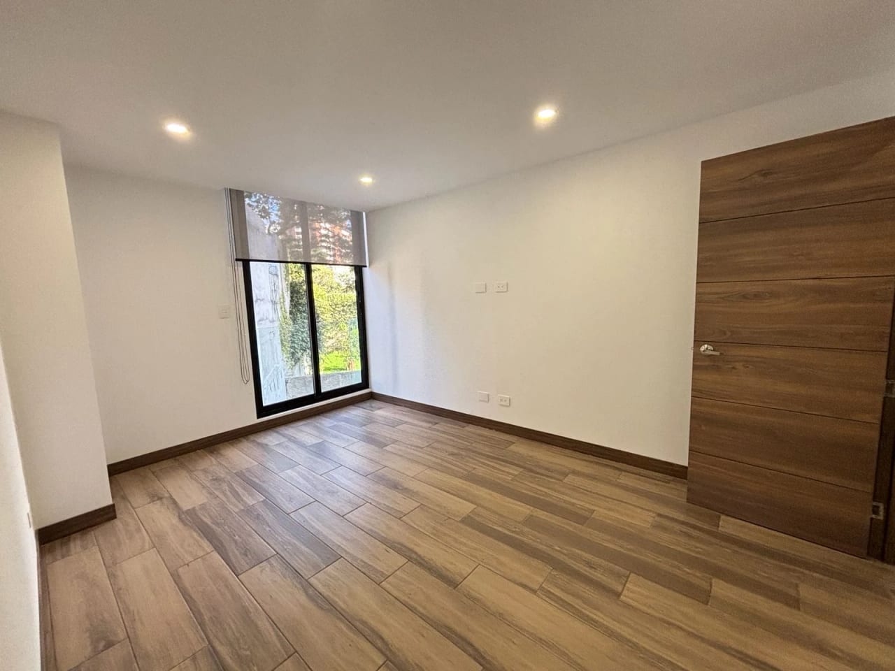 Apartamento de Dos Habitaciones en Zona 15 Prive. — Apartamento en Alquiler en Privé, Zona 15, Guatemala, Ciudad — foto 2 de 9