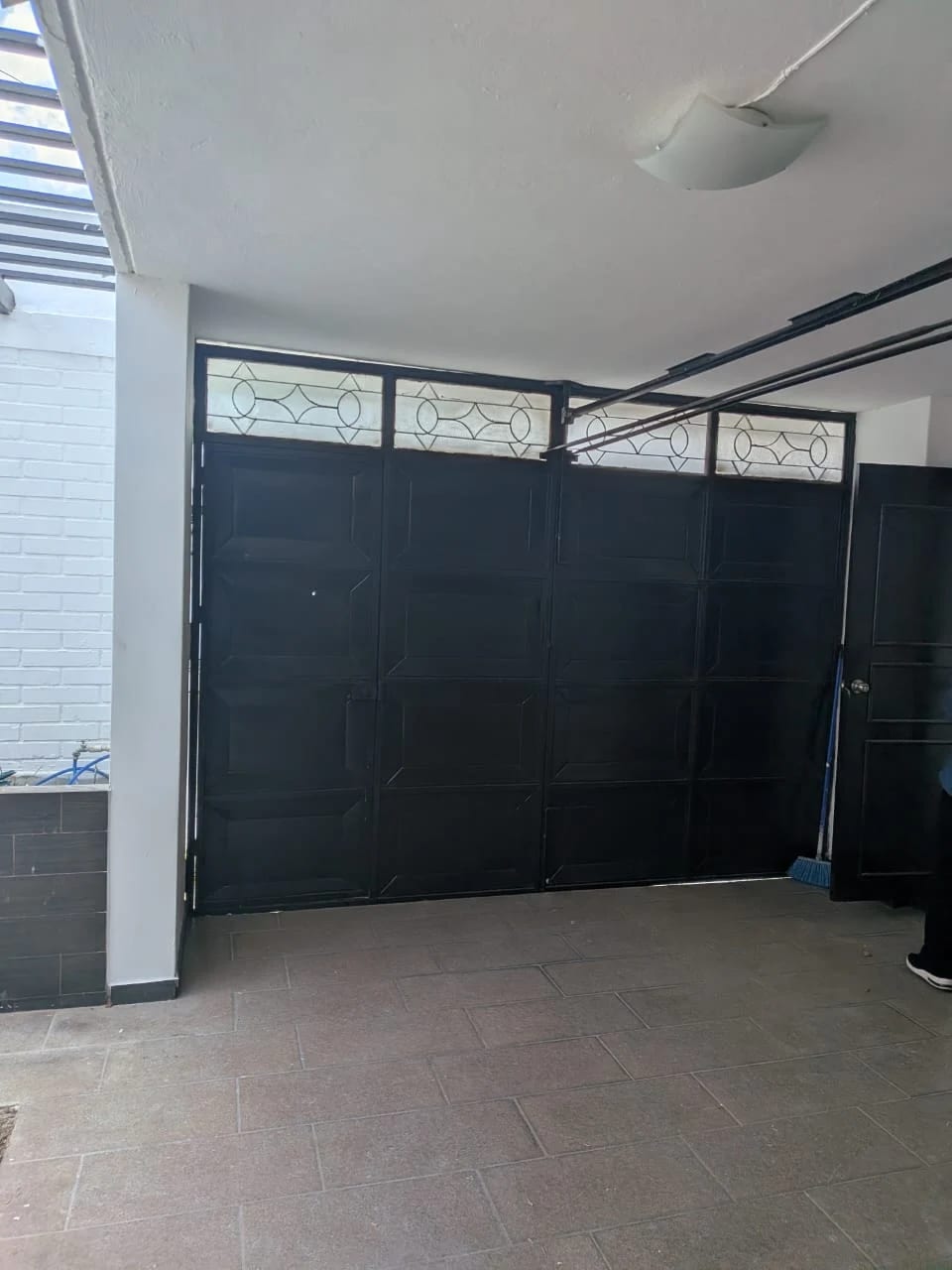 Casa grande en venta en Monte Maria zona 12 — Casa en Venta en Villa Nueva, Guatemala, Ciudad — foto 3 de 6