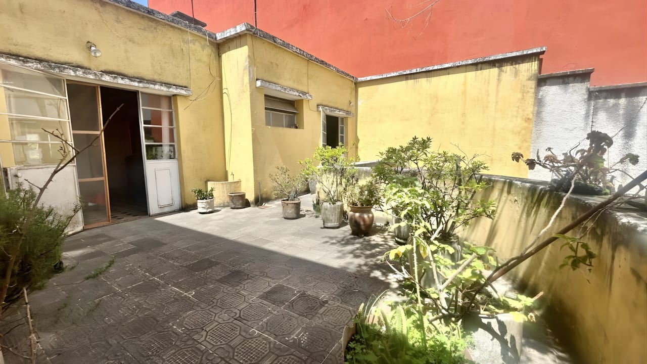 Amplia Casa en Zona 1 Fuera de Garita — Casa en Venta en Zona 1, Guatemala, Ciudad — foto 13 de 15