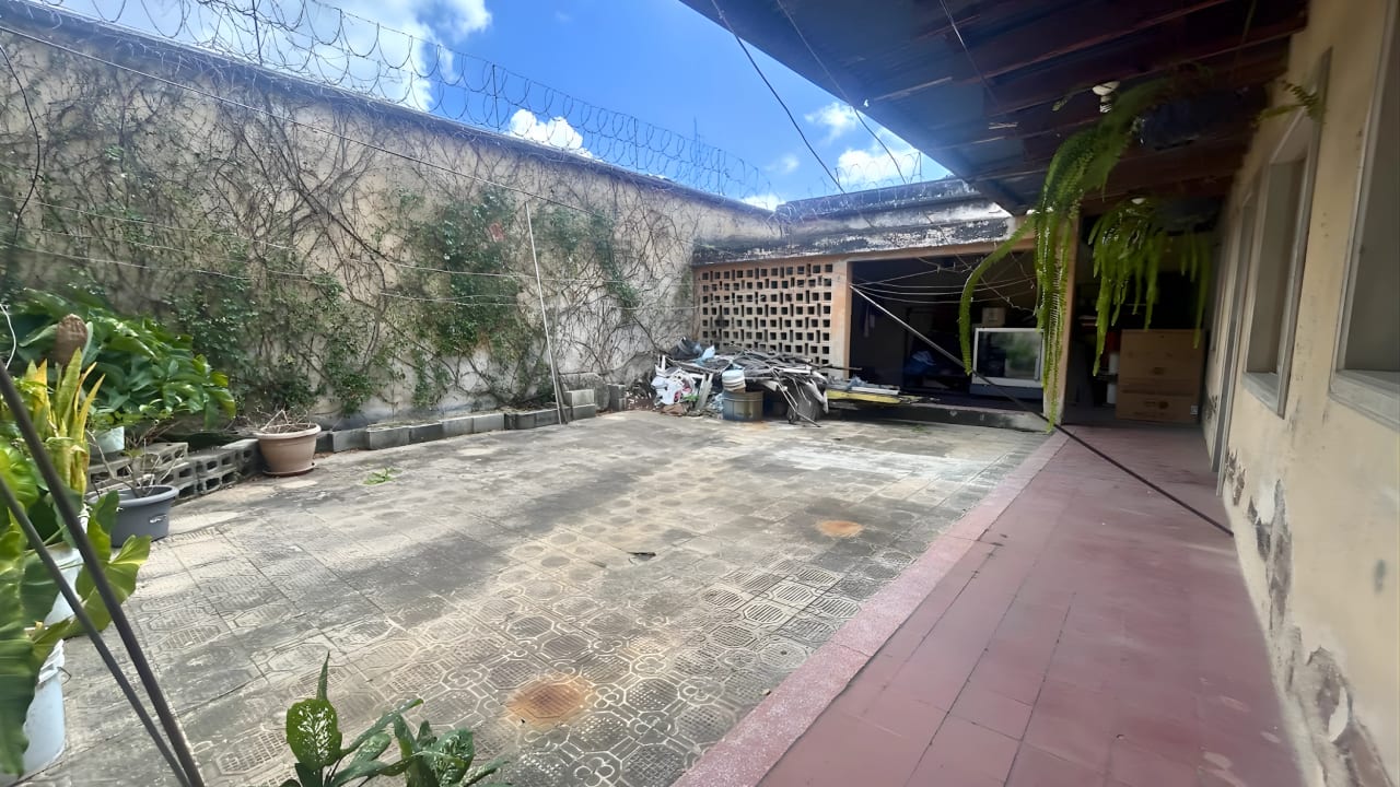 Amplia Casa en Zona 1 Fuera de Garita — Casa en Venta en Zona 1, Guatemala, Ciudad — foto 15 de 15