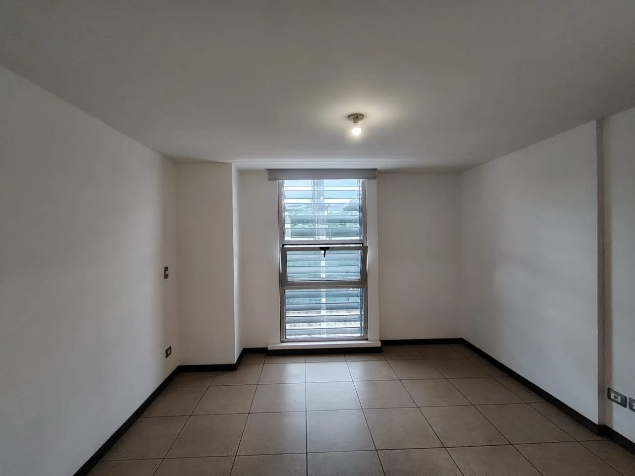 Apartamento en Alandra Zona 10 -venta- — Apartamento en Venta en Zona 10, Guatemala, Ciudad — foto 6 de 9