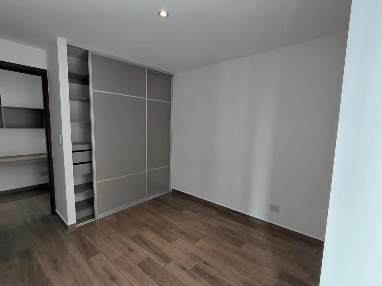 Parque 15 Zona 15 -Renta- — Apartamento en Alquiler en Parque 15, Zona 15, Guatemala, Ciudad — foto 10 de 17