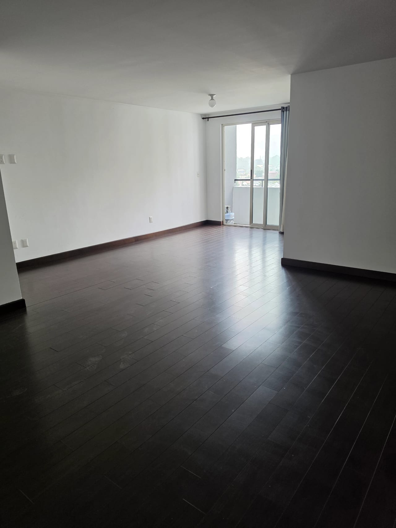 Renta apartamento zona 14 Attica 2 habitaciones — Apartamento en Alquiler en Attica, Zona 14, Guatemala, Ciudad — foto 1 de 12