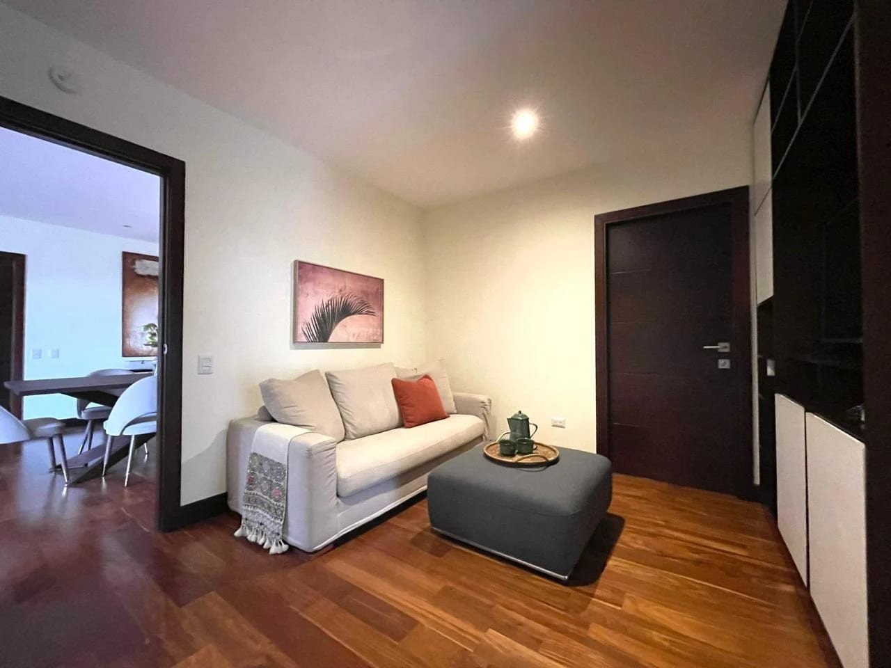 Apartamento Tiffany zona 14 amueblado con 3 habitaciones + servicio — Apartamento en Alquiler en Tiffany Cañada, Zona 14, Guatemala, Ciudad — foto 14 de 17