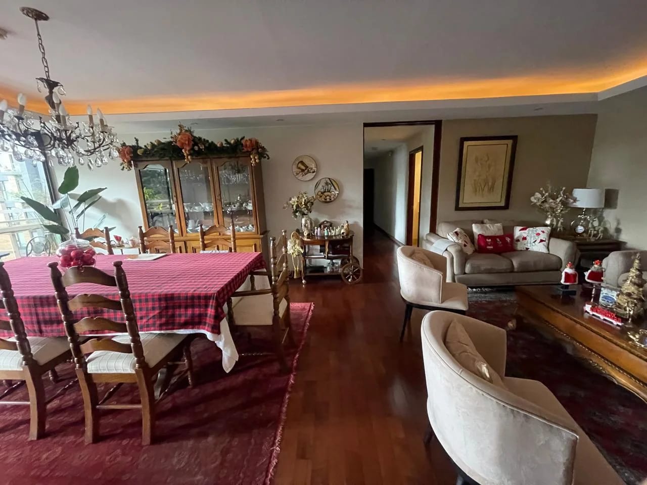 Apartamento amplio RENTA Tiffany z10 3 hab y servicio — Apartamento en Alquiler en Tiffany II, Zona 10, Guatemala, Ciudad — foto 10 de 14