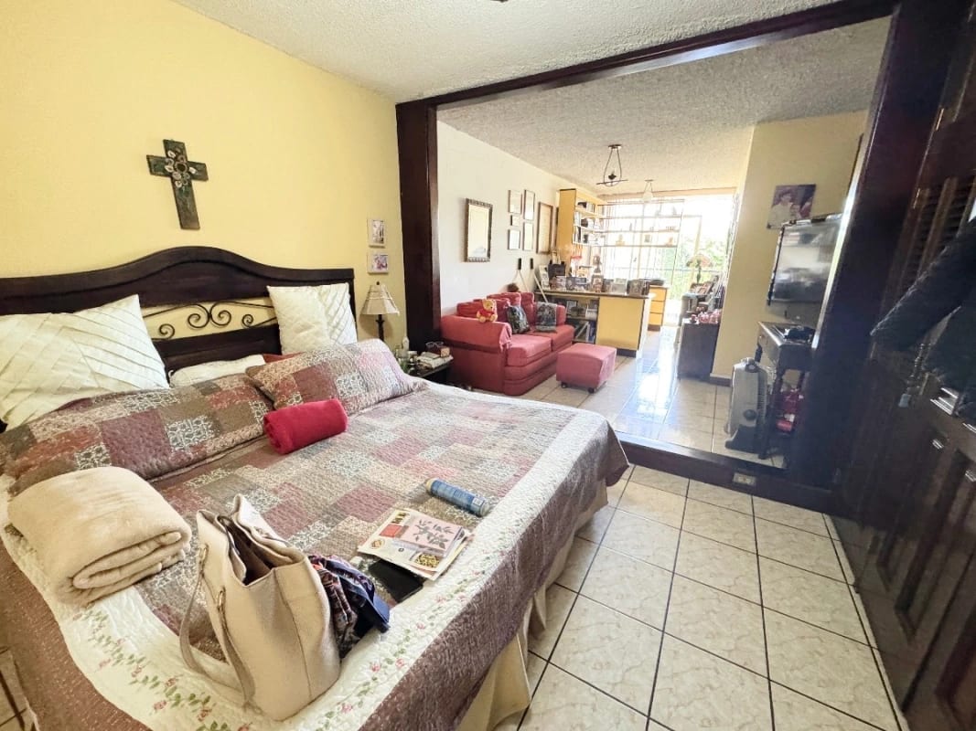 Casa venta zona 16 Colonia Lourdes — Casa en Venta en Lourdes, Zona 16, Guatemala, Ciudad — foto 4 de 13