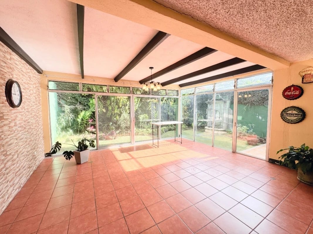 Casa venta zona 16 Colonia Lourdes — Casa en Venta en Lourdes, Zona 16, Guatemala, Ciudad — foto 7 de 13