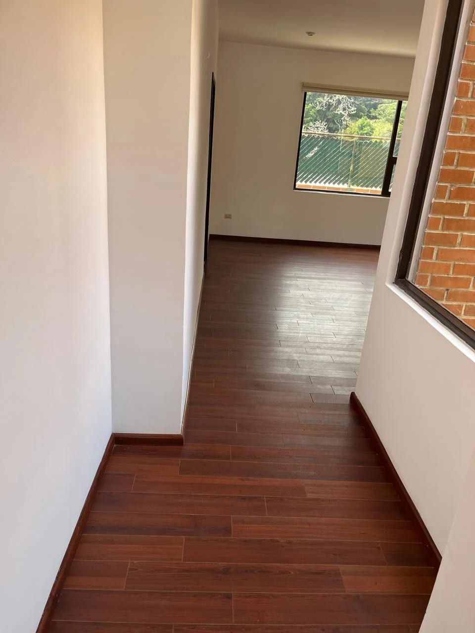 Casa Venta Buenafuente CAES 16.5 con 1 hab y cuarto servicio — Casa en Venta en Buena Fuente, Carretera a El Salvador, Guatemala, Ciudad — foto 9 de 17