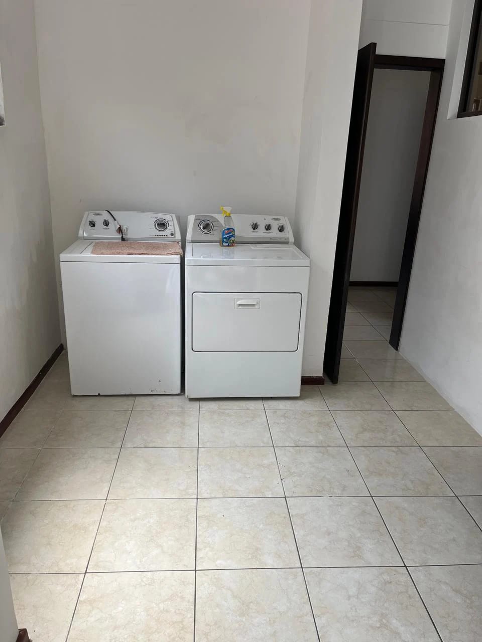 Casa Venta Buenafuente CAES 16.5 con 1 hab y cuarto servicio — Casa en Venta en Buena Fuente, Carretera a El Salvador, Guatemala, Ciudad — foto 16 de 17