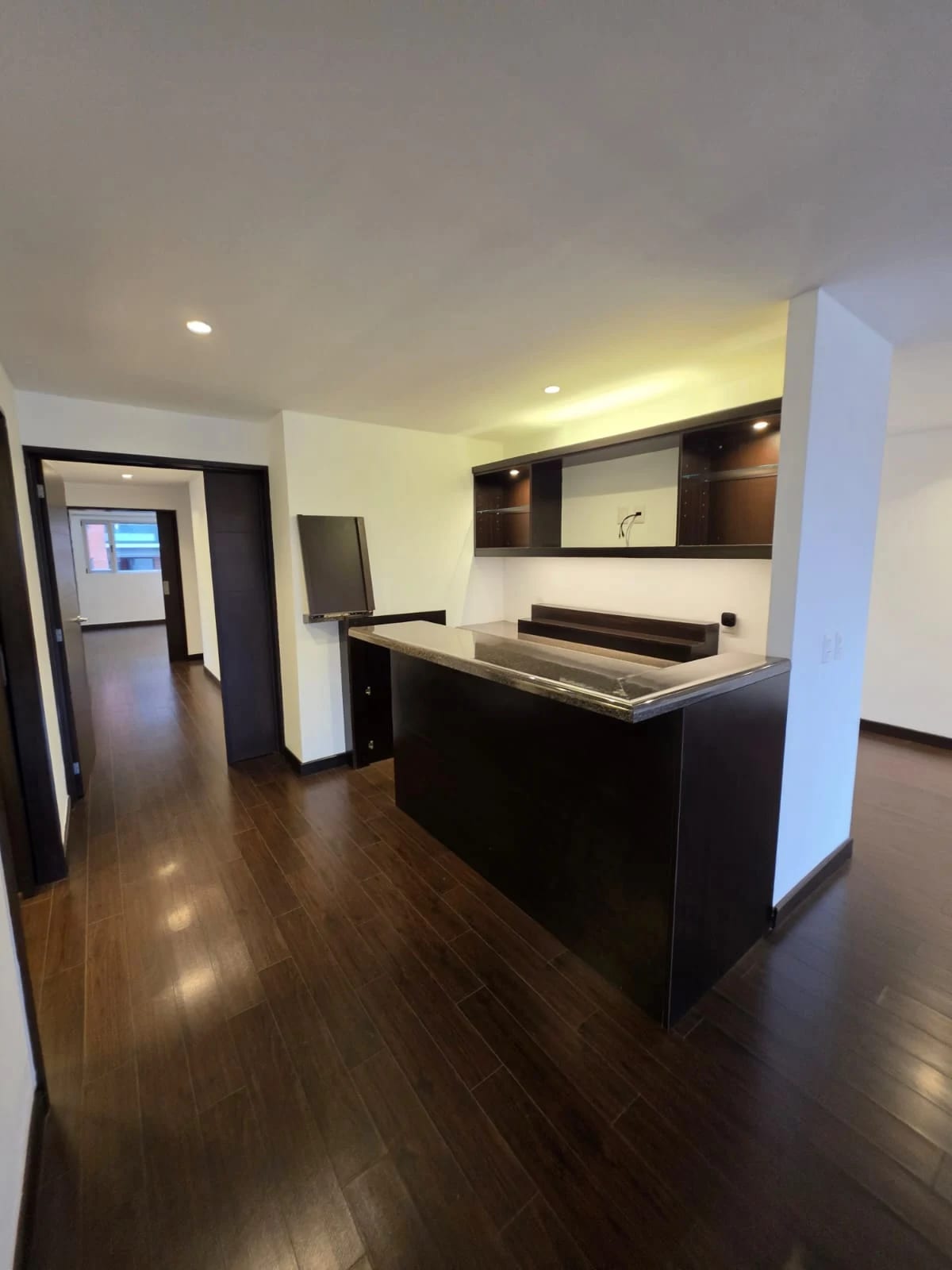 Venta Apartamento Attica z14 4 dormitorios + servicio — Apartamento en Venta en Attica, Zona 14, Guatemala, Ciudad — foto 2 de 12