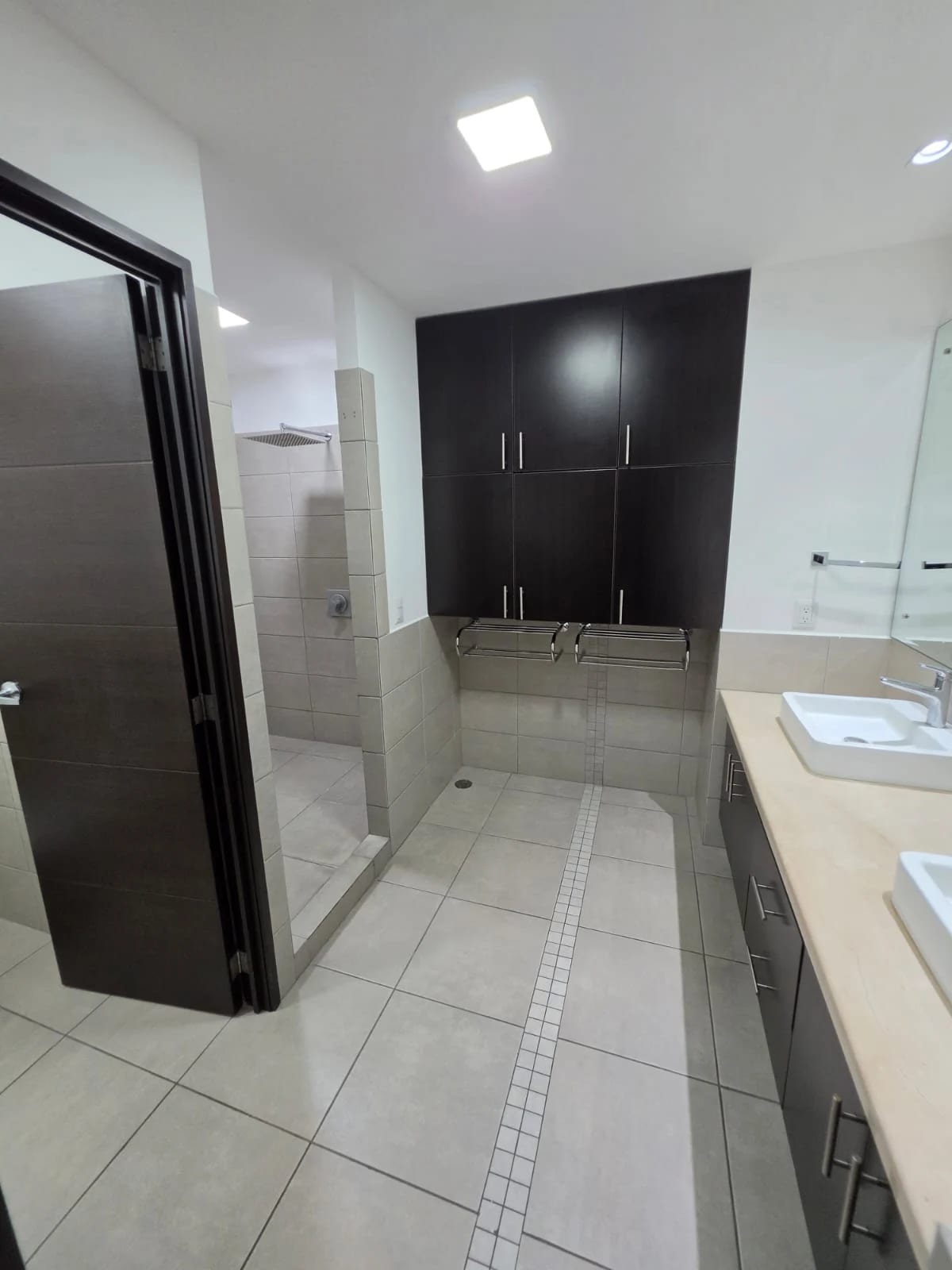 Venta Apartamento Attica z14 4 dormitorios + servicio — Apartamento en Venta en Attica, Zona 14, Guatemala, Ciudad — foto 6 de 12