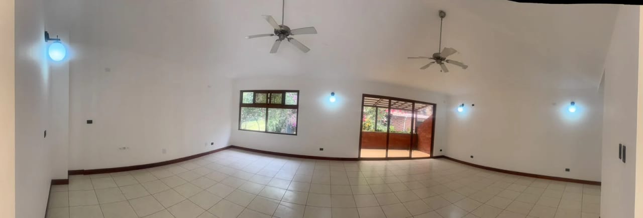 Casa Cañadas de Elgin 4 habitaciones mas cuarto servicio — Casa en Alquiler en cañadas de elgin, Zona 13, Guatemala, Ciudad — foto 6 de 15