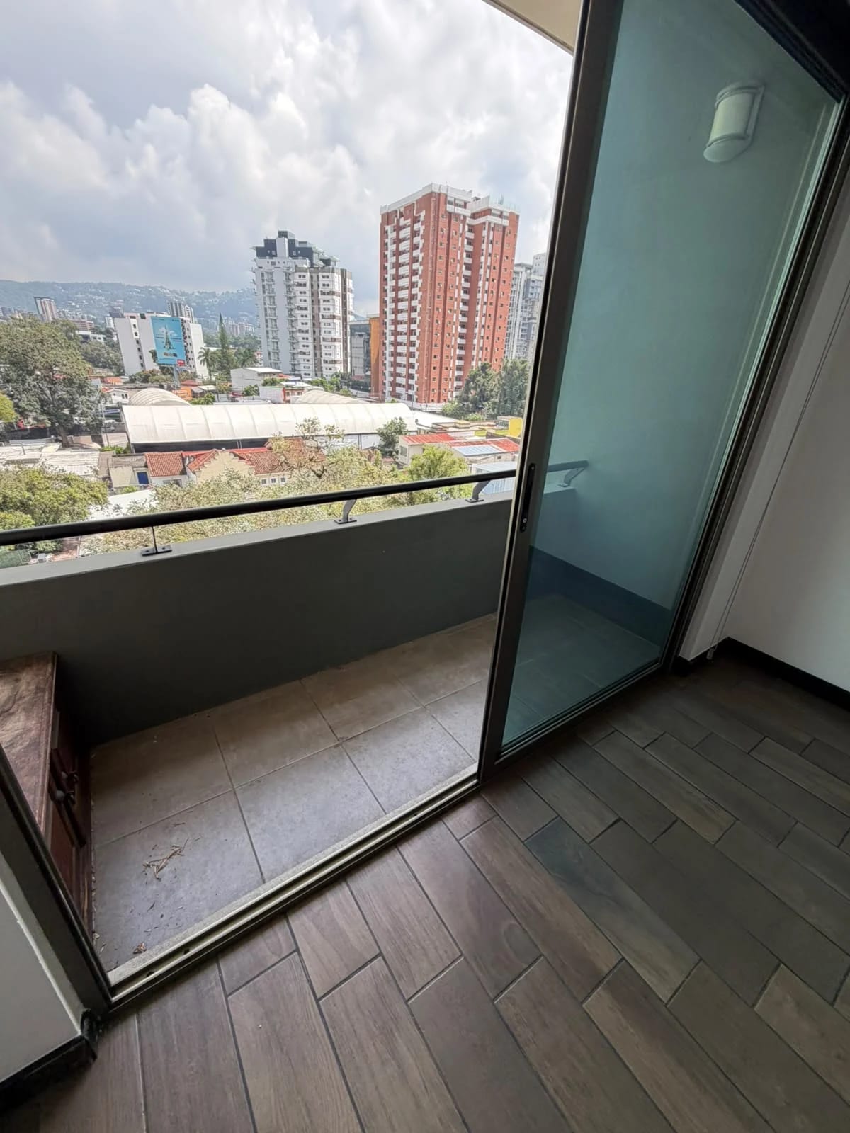 Apartamento 2 habitaciones Verona z10 — Apartamento en Alquiler en Verona, Zona 10, Guatemala, Ciudad — foto 5 de 6