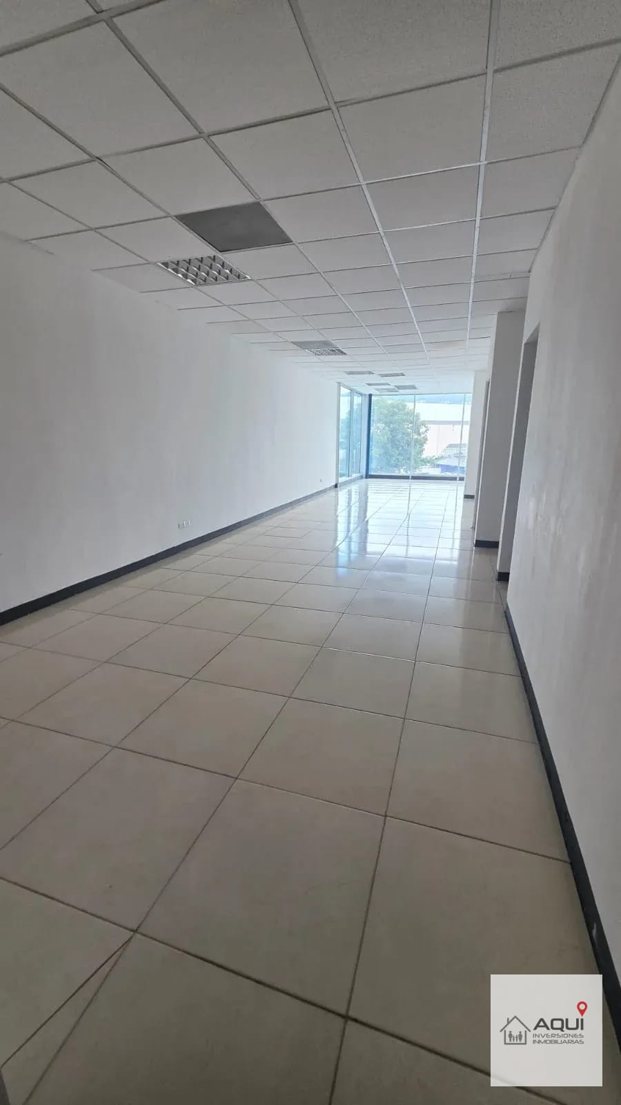 Se Renta Oficina Premium en Zona Pradera — Oficina en Alquiler en Centro Comercial Pradera, Zona 10, Guatemala, Ciudad — foto 3 de 12