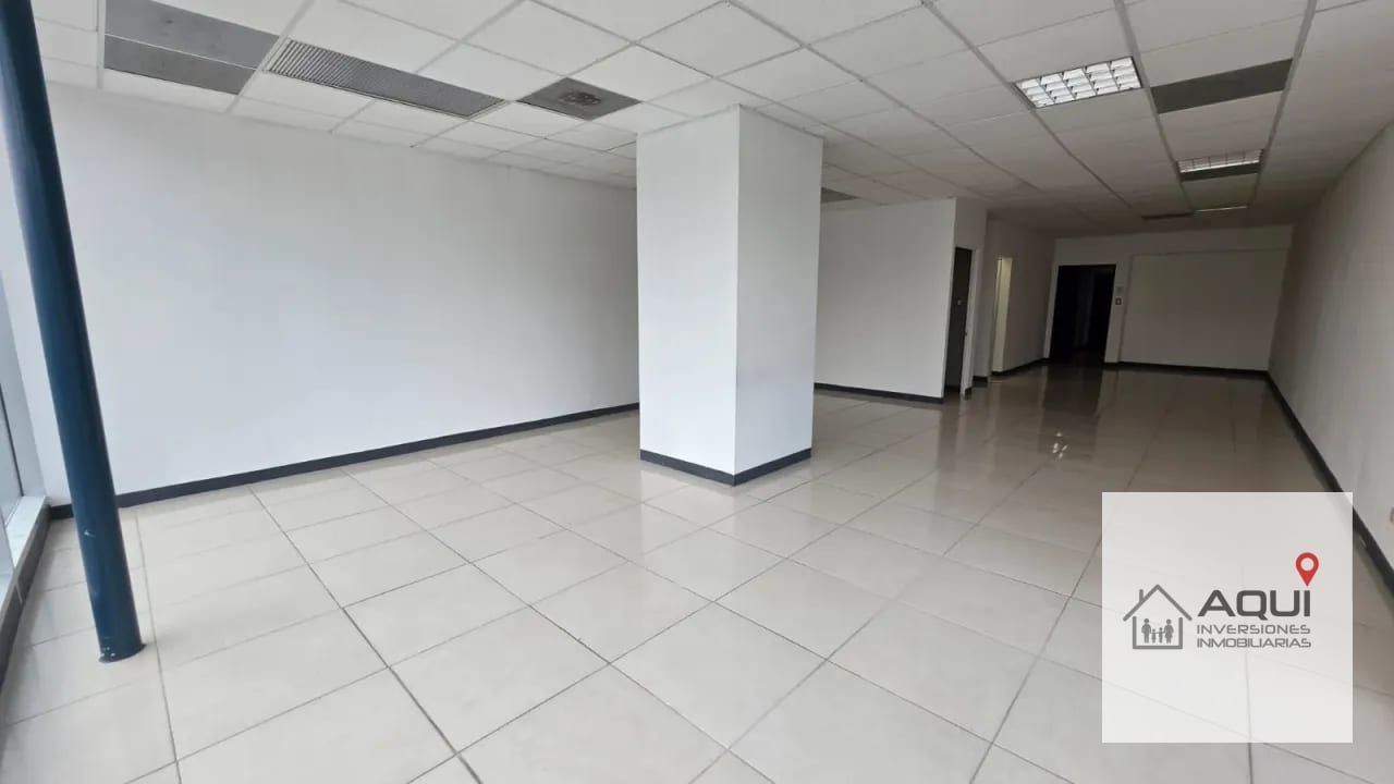 Se Renta Oficina Premium en Zona Pradera — Oficina en Alquiler en Centro Comercial Pradera, Zona 10, Guatemala, Ciudad — foto 2 de 12
