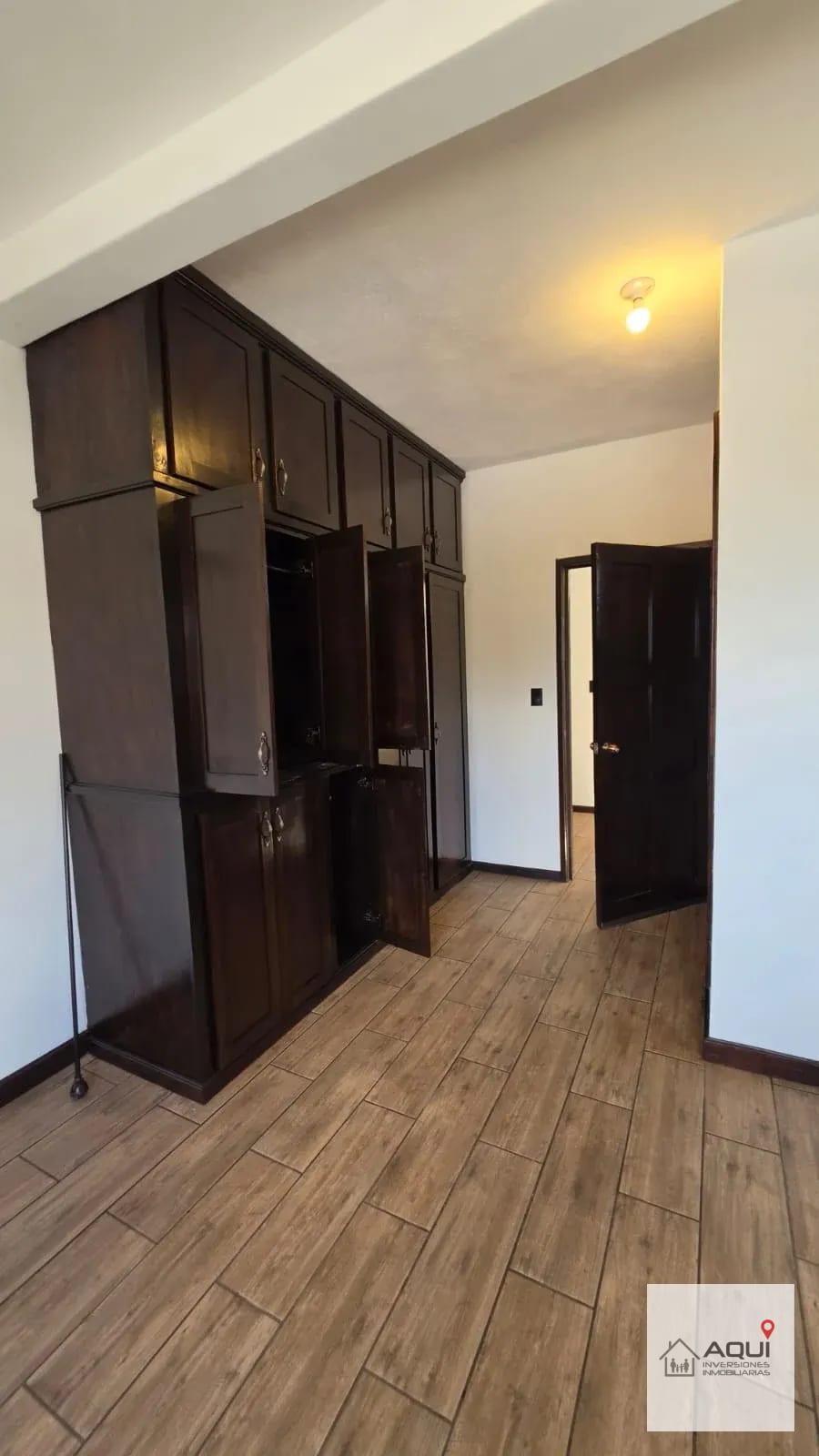 ¡se Renta Casa de 3 Niveles en Zona 15, Cerca de Hospital el Pilar! — Casa en Alquiler en Vista Hermosa I, Zona 15, Guatemala, Ciudad — foto 13 de 17