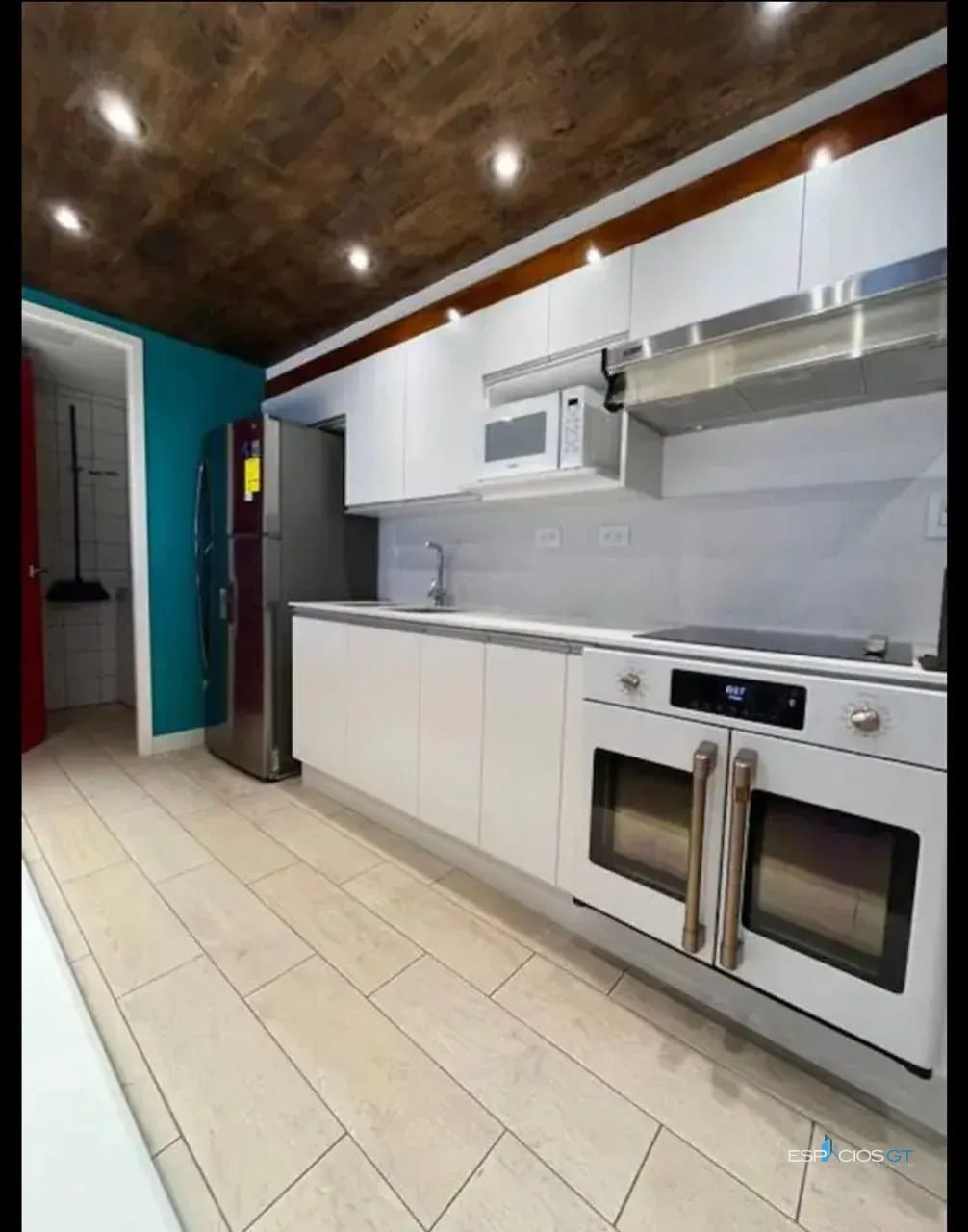 APARTAMENTO AMUEBLADO ZONA 4 QUO $1,300 — Apartamento en Alquiler en Zona 4, Guatemala, Ciudad — foto 3 de 6