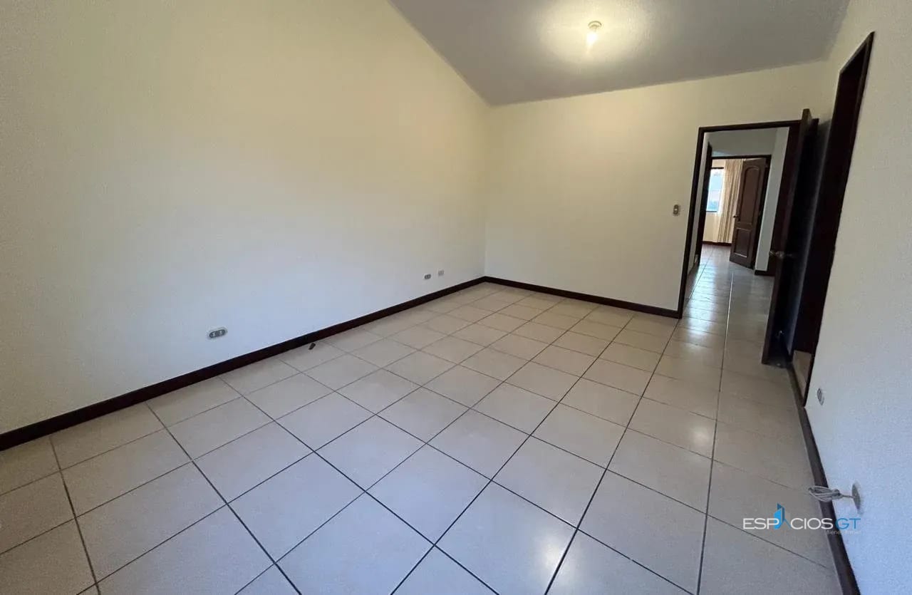 š” CASA | ALAMEDA DE SAN ISIDRO ZONA 16 ā Casa en Alquiler en Alamedas de San Isidro, Zona 16, Guatemala, Ciudad ā foto 6 de 12