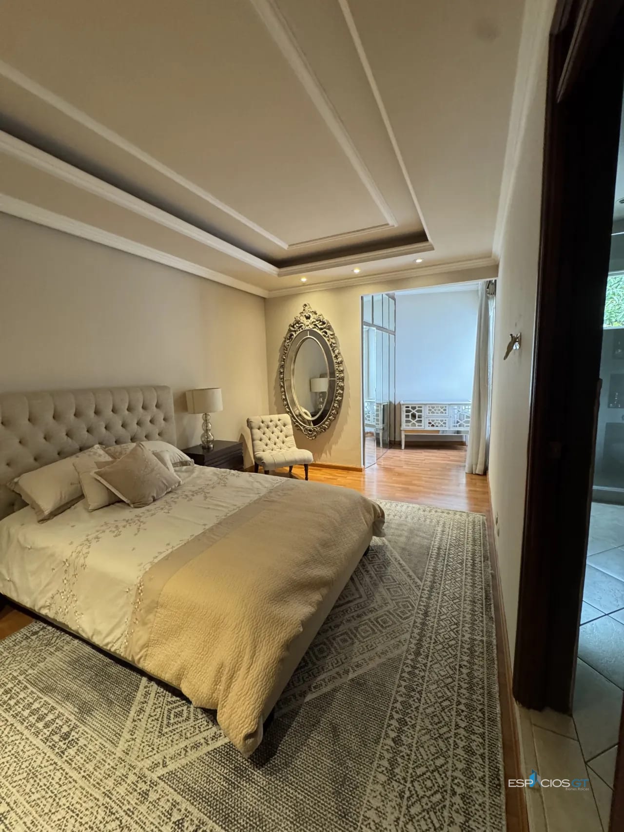 Casa| Puerta del Valle | Zona 1 Mixco 💰 US$430,000 Neg — Casa en Venta en Zona 1 Mixco, Guatemala, Ciudad — foto 9 de 12