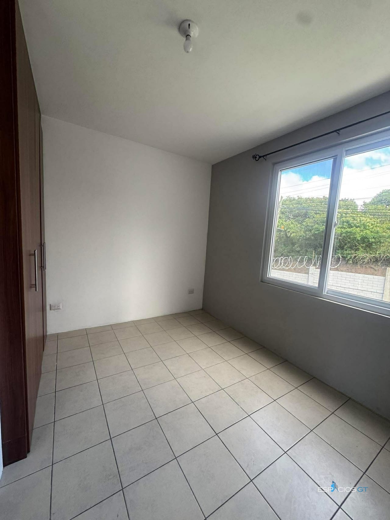 Casa en Hacienda Las Viñas 4|D para estrenar km 16.5 CAES — Casa en Alquiler en km 16-20, Carretera a El Salvador, Guatemala, Ciudad — foto 9 de 11