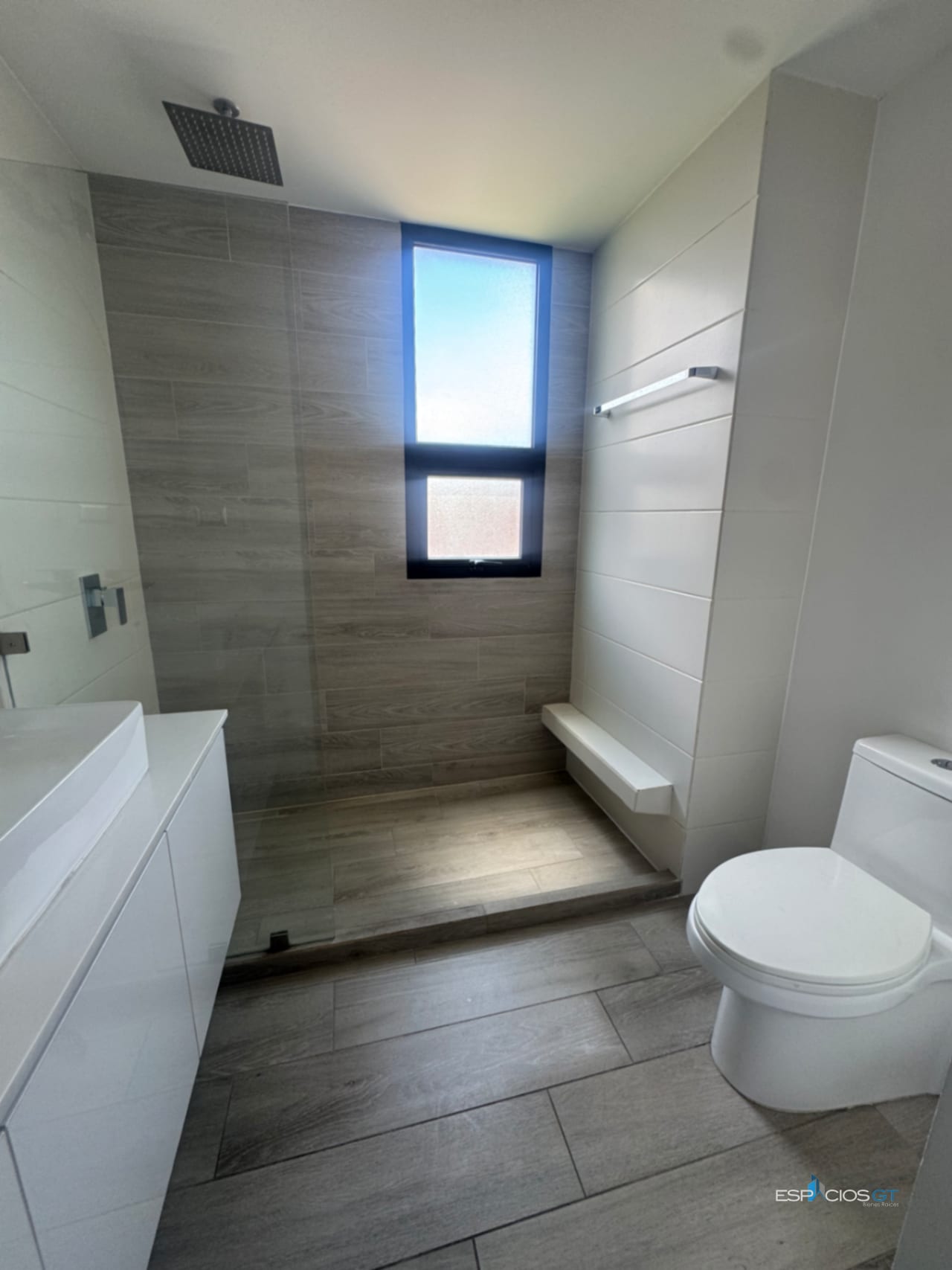 Apartamento en renta – Edificio Epic, Zona 15 | 1 dormitorio | — Apartamento en Alquiler en Epic15, Zona 15, Guatemala, Ciudad — foto 9 de 12