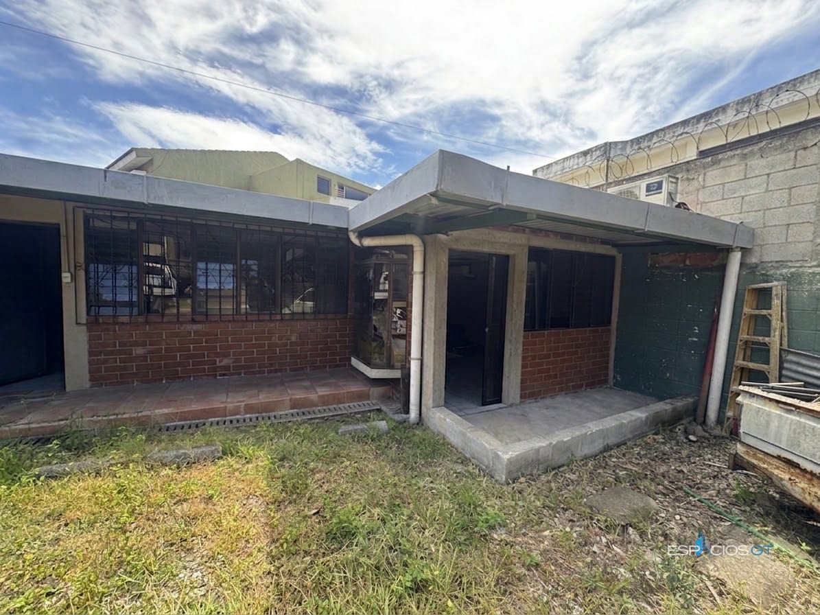 Casa para Oficinas – Puerta Cerrada, Sector B4, San Cristóbal — Casa en Alquiler en Zona 8 Mixco, Guatemala, Ciudad — foto 3 de 7