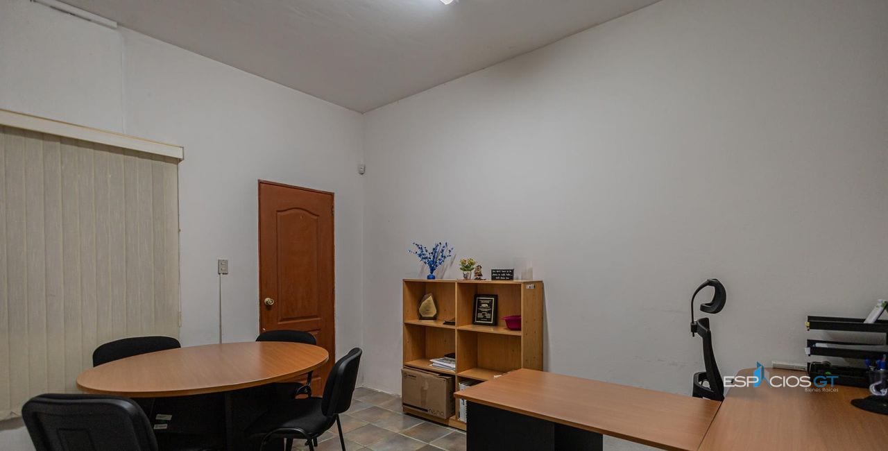 Oficina en Renta Zona 10 Primer Nivel 7 Ambientes — Casa en Alquiler en Zona 10, Guatemala, Ciudad — foto 5 de 6