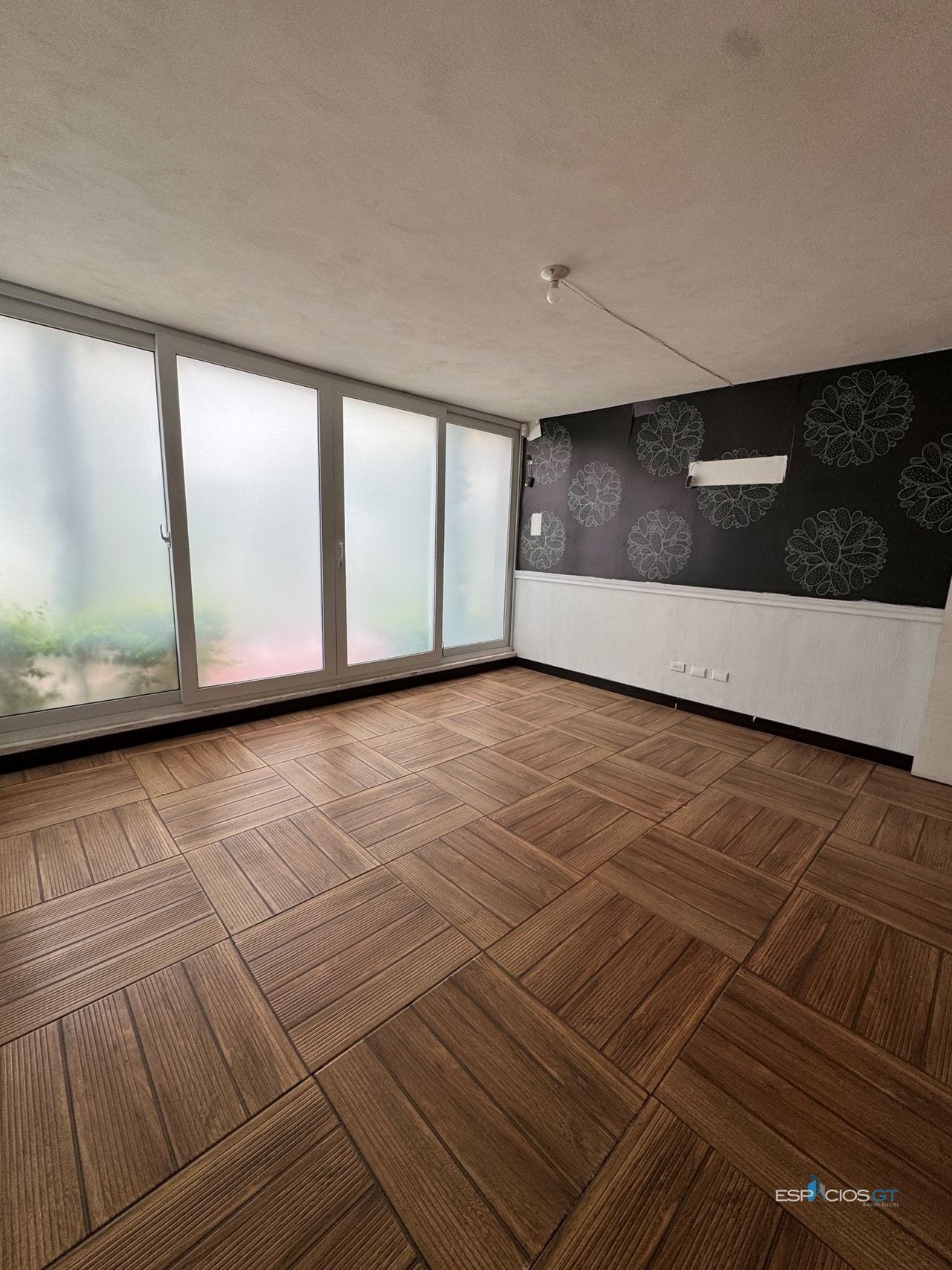 Casa para oficinas, Showroom, restaurante, Deli, zona 14: 800 m², — Casa en Alquiler en Zona 14, Guatemala, Ciudad — foto 9 de 16